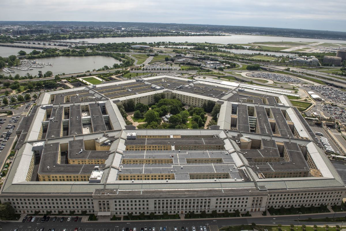 Pentagon podle NBC zvýšil hrozbu izraelské špionáže na nejvyšší stupeň. Terčem měl být i Trumpův vyjednavač pro Írán