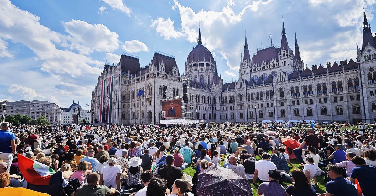 Maďarsko vyšetřuje razii na ukrajinský „zlatý konvoj“. Podle investigativců měla vyvolat konflikt před volbami