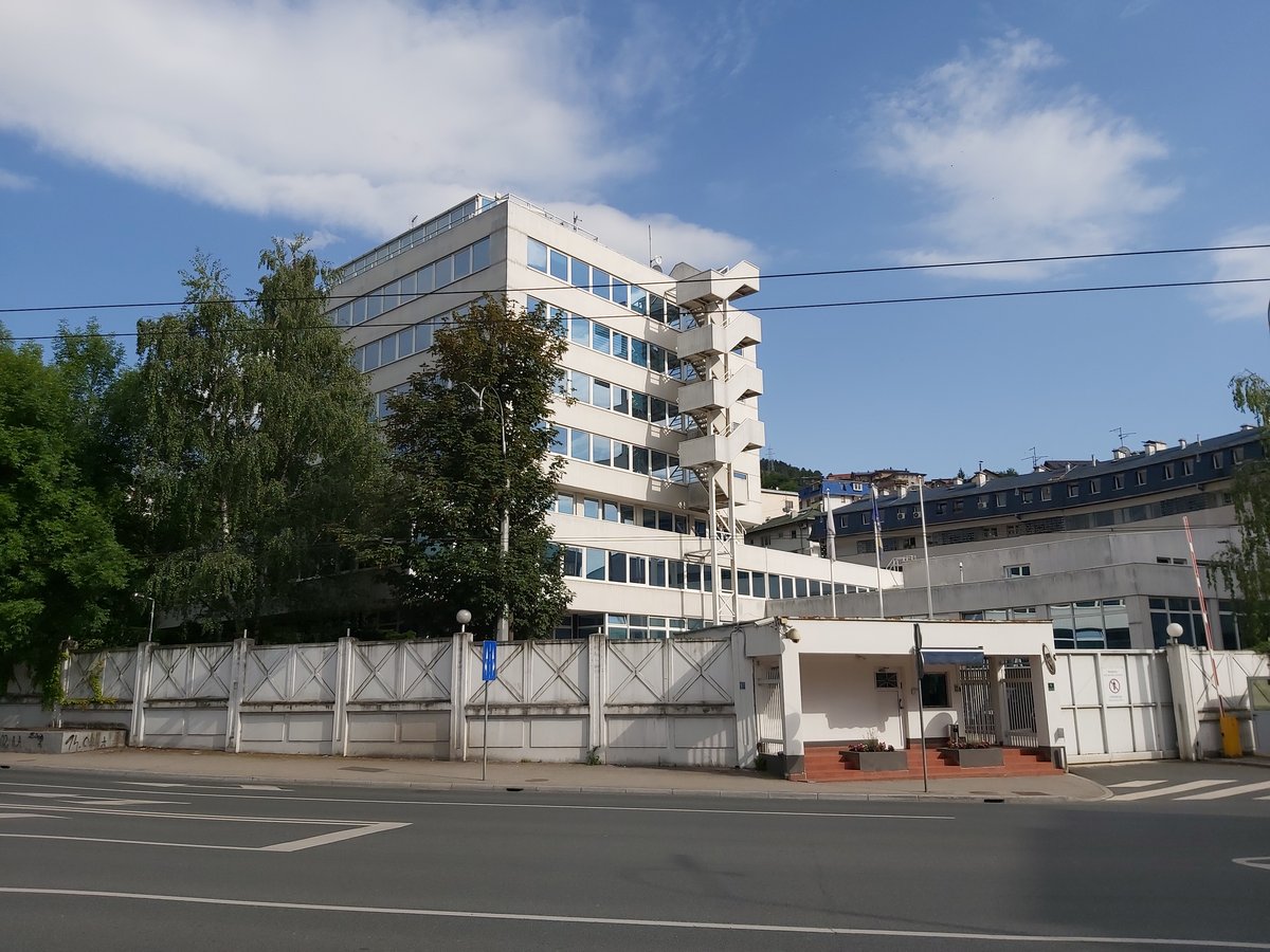 Bosnu dočasně dozoruje Američan. Za sporem USA a Evropy o „místodržitele“ diplomaté tuší miliardový plynovod