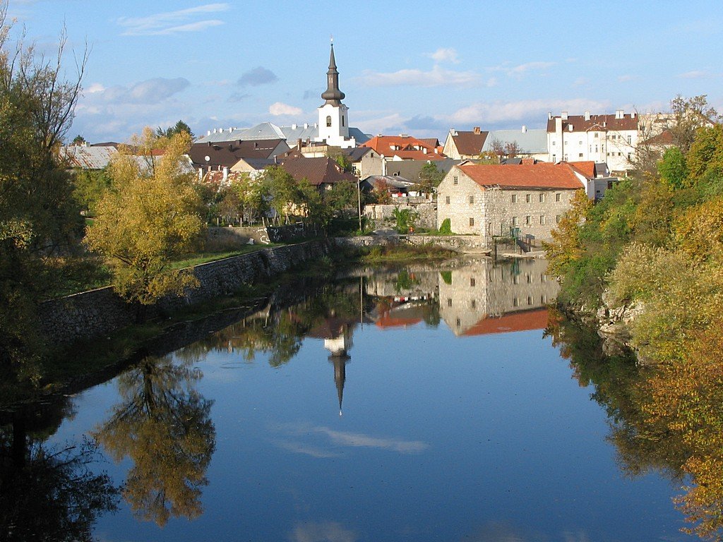 Chorvatská vláda nechá spálit 650 tun odpadu v cementárnách. V podzemní vodě u skládky naměřili dvojnásobek limitu pro pitnou vodu