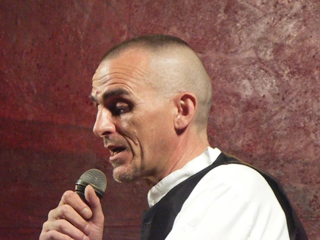 Po návratovém turné CSI vydají Ferretti a Zamboni ve stejný den živé album a reedici