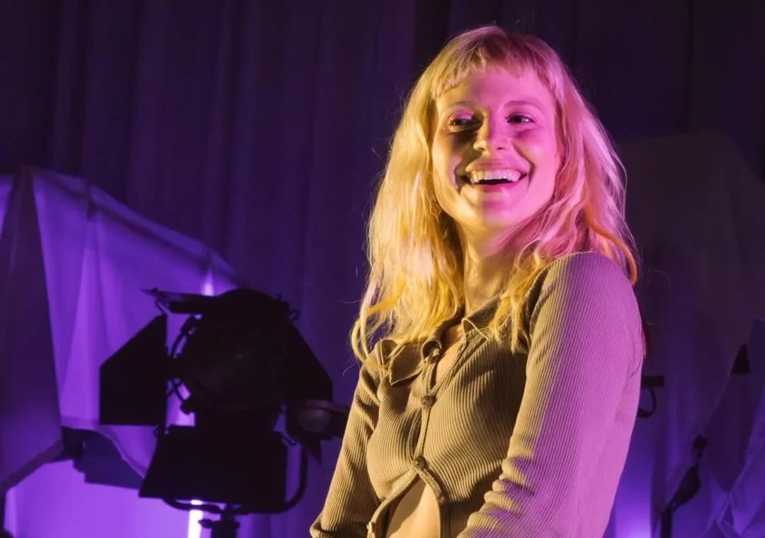 Hayley Williams poprvé od roku 2010 živě zazpívala Airplanes