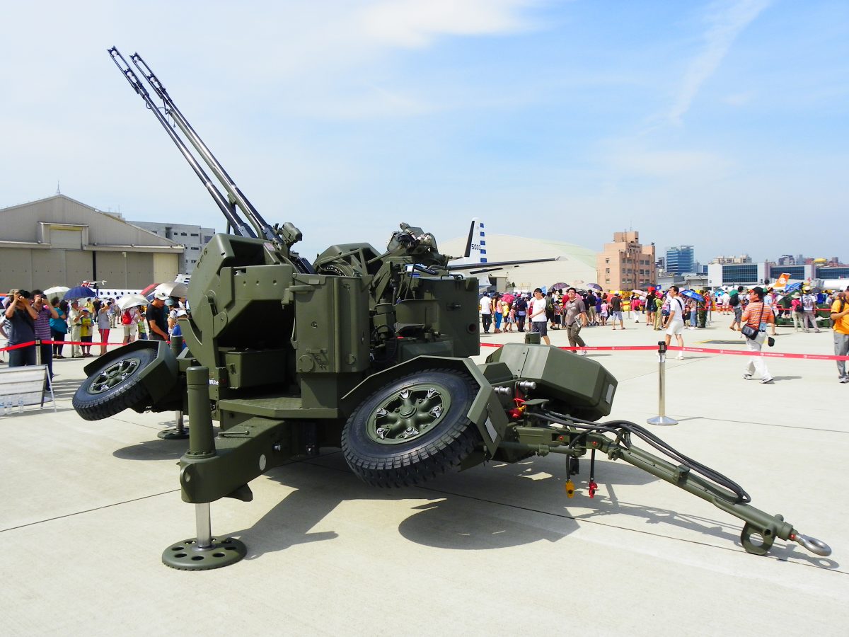 Rumunské protidronové systémy neprošly přejímacími testy. Dva ze čtyř měl Rheinmetall odevzdat v dubnu, dokument ministerstva mluví o technických poruchách