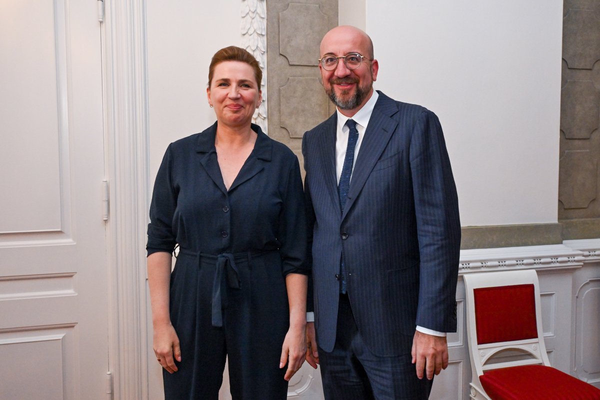 Dánské volby a budoucnost Grónska: Frederiksenová oslabená, ale pověřena sestavením vlády
