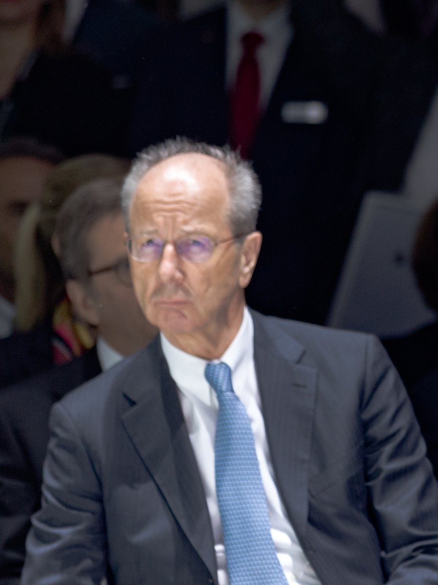 Porsche SE tlačí na změny ve VW, koncern prodá podíl v Everllence