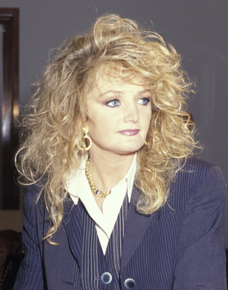 Příznivci se v Mumbles rozloučili s Bonnie Tyler