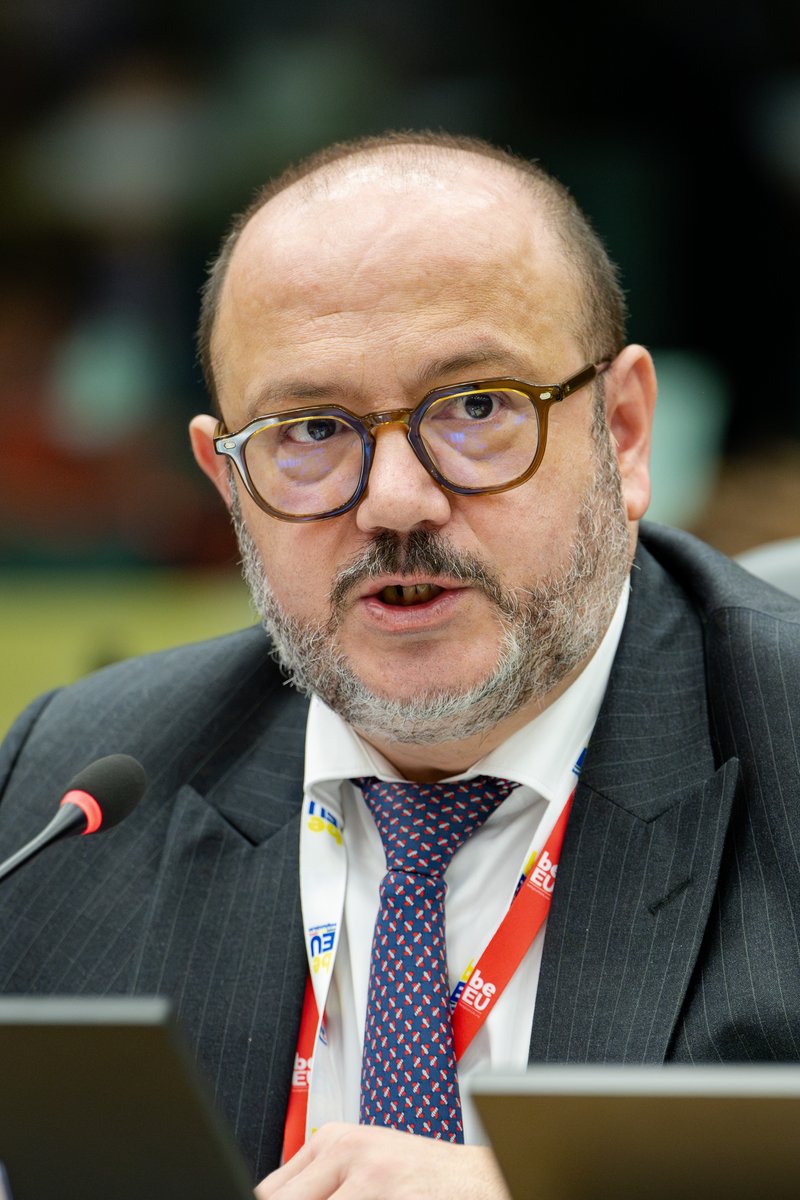 Požár v Hautes Fagnes brzdit déšť, situace je nejistá
