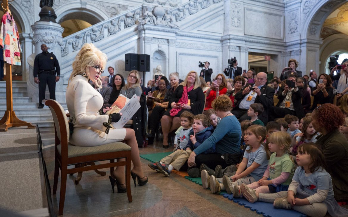 Dolly Partonová zemřela v Nashville po krátké bitvě s rakovinou