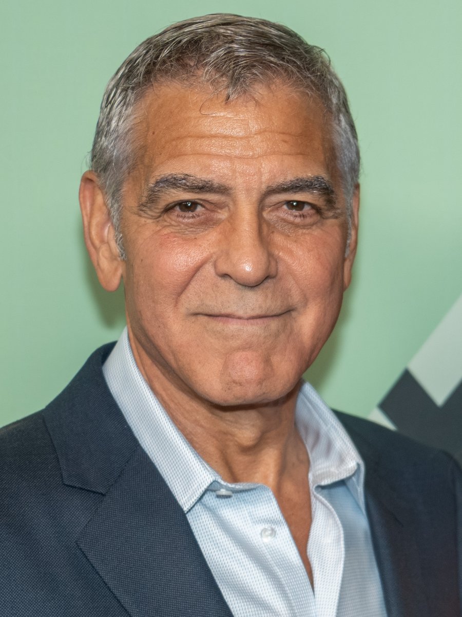 Clooney v Benátkách kritizoval vedení USA