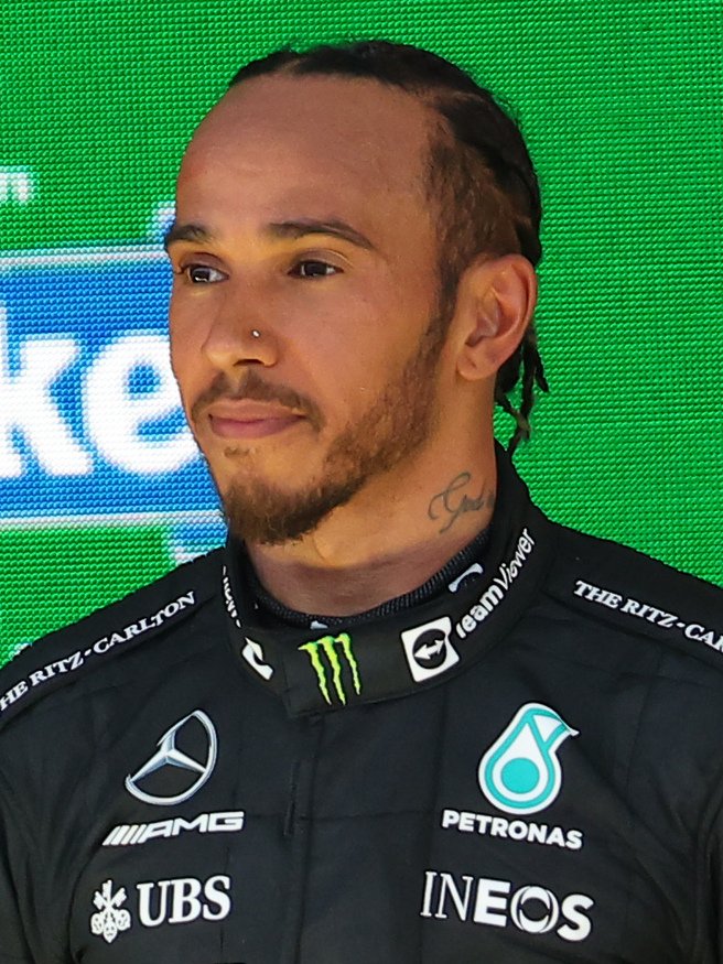 Ferrari v Monze selhalo, Hamilton žádá změny a Mercedes oslavuje