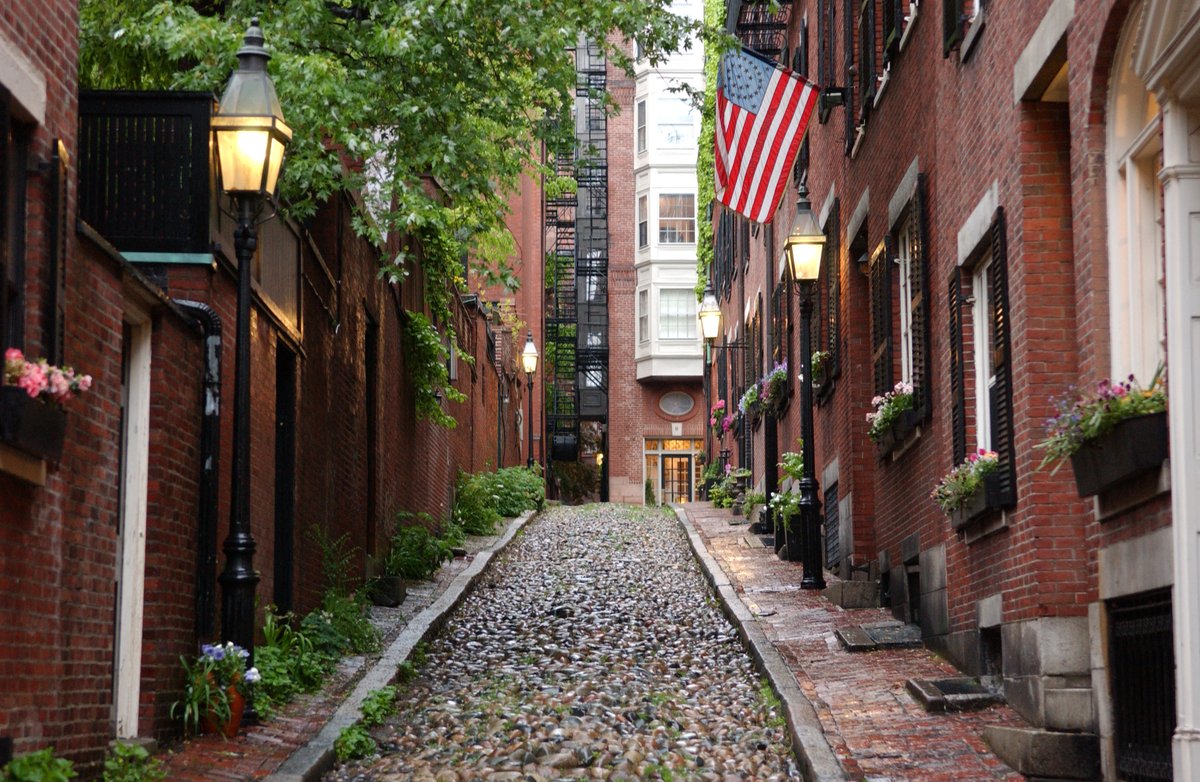 Pobřežní stráž našla trosky letadla mířícího do Bostonu