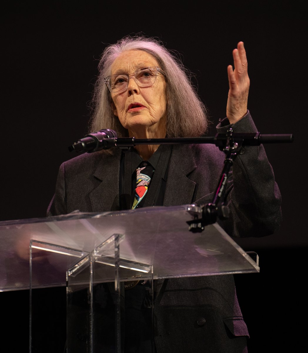 Nobelovu cenu za literaturu získala Kanaďanka Anne Carson