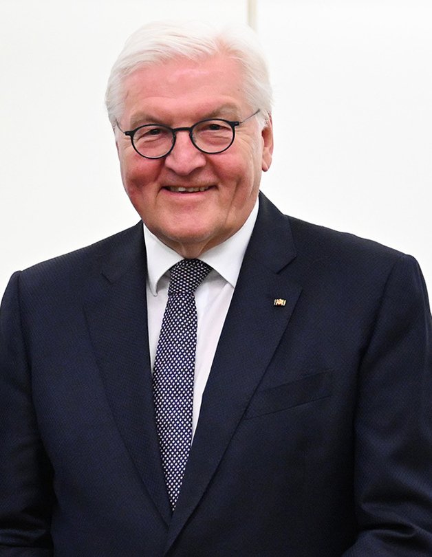 Steinmeier zahájil návštěvu Číny, Merz cestuje do Japonska